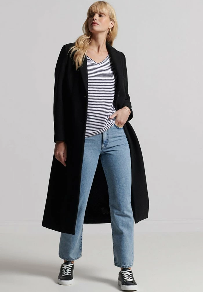 Superdry STUDIOS POCKET V-NECK - Basic T-shirt - Navy Breton 1 Superdry STUDIOS POCKET V-NECK - Basic T-shirt - Navy Breton