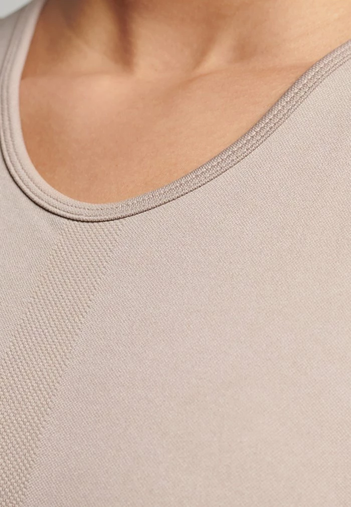 Superdry CORE MID IMPACT - Bustier - Warm Grey 3 Superdry CORE MID IMPACT - Bustier - Warm Grey - Image 3