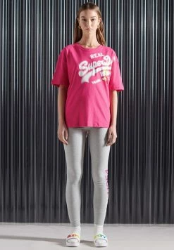 SUPERDRY SUPER 5 DECONSTRUCT T-SHIRT - Print T-shirt - Neon Pink