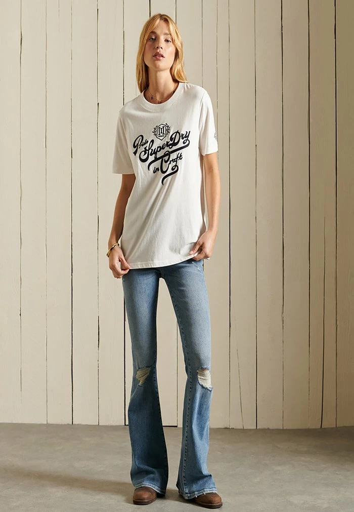 Superdry PRIDE - Print T-shirt - Ecru 1 Superdry PRIDE - Print T-shirt - Ecru