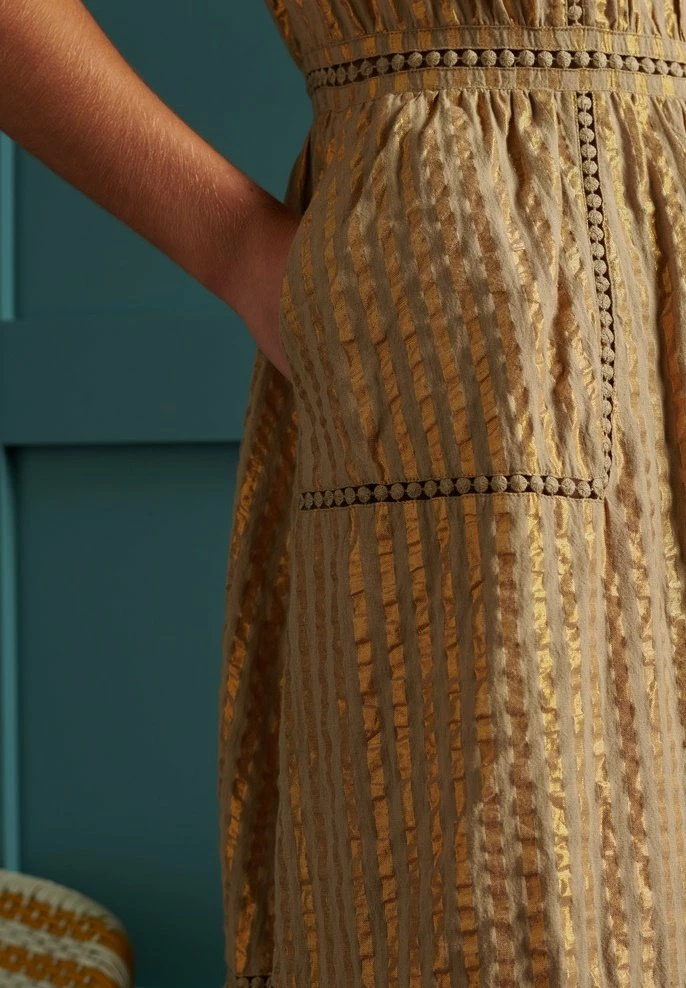 Superdry LIMITED EDITION METALLIC MIDI - Day Dress - Gold Metallic 4 Superdry LIMITED EDITION METALLIC MIDI - Day Dress - Gold Metallic - Image 4