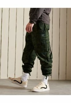 Superdry PARACHUTE - Cargo Trousers - Overdyed Camo -Superdry Shop d9f5aad5dc56413cb52ff03361df5615