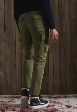 Superdry SLIM CARGO - Cargo Trousers - Tuscan Olive -Superdry Shop ddcb2b7d5ebc4b5daebb67ce5c2df336