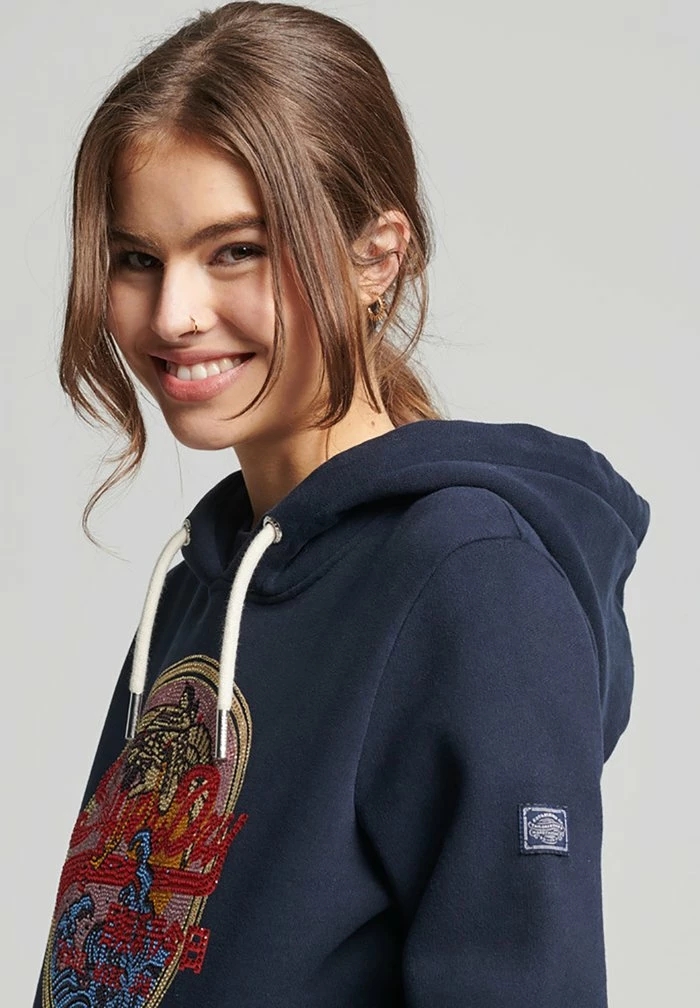 Superdry VINTAGE NARRATIVE - Hoodie - Eclipse Navy 3 Superdry VINTAGE NARRATIVE - Hoodie - Eclipse Navy - Image 3
