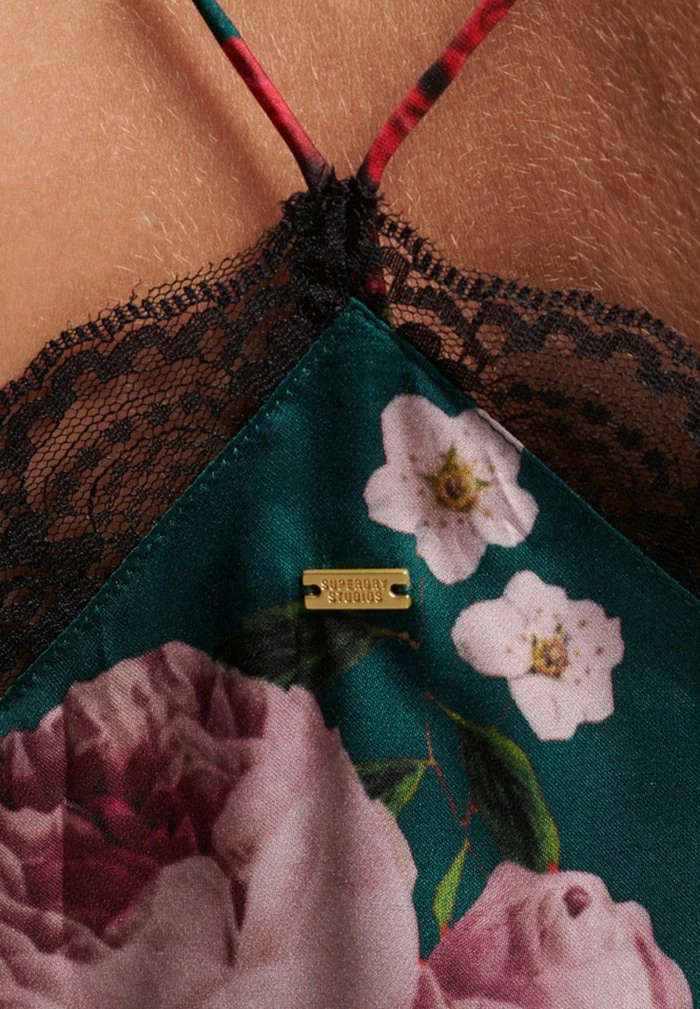 Superdry STUDIOS - Top - Isabetta Floral Green 4 Superdry STUDIOS - Top - Isabetta Floral Green - Image 4
