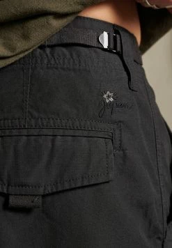 Superdry PATCHED ALPHA - Shorts - Black -Superdry Shop e94b3e7d11ea413588649470199fb864