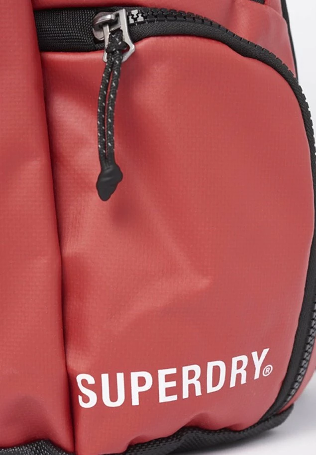 Superdry CODE TARP - Rucksack - Risk Red 6 Superdry CODE TARP - Rucksack - Risk Red - Image 6
