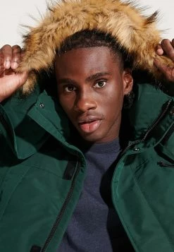 Superdry CODE EVEREST - Winter Coat - Enamel Green -Superdry Shop f68ec08357ca40d398b851a8b4f8ea2b