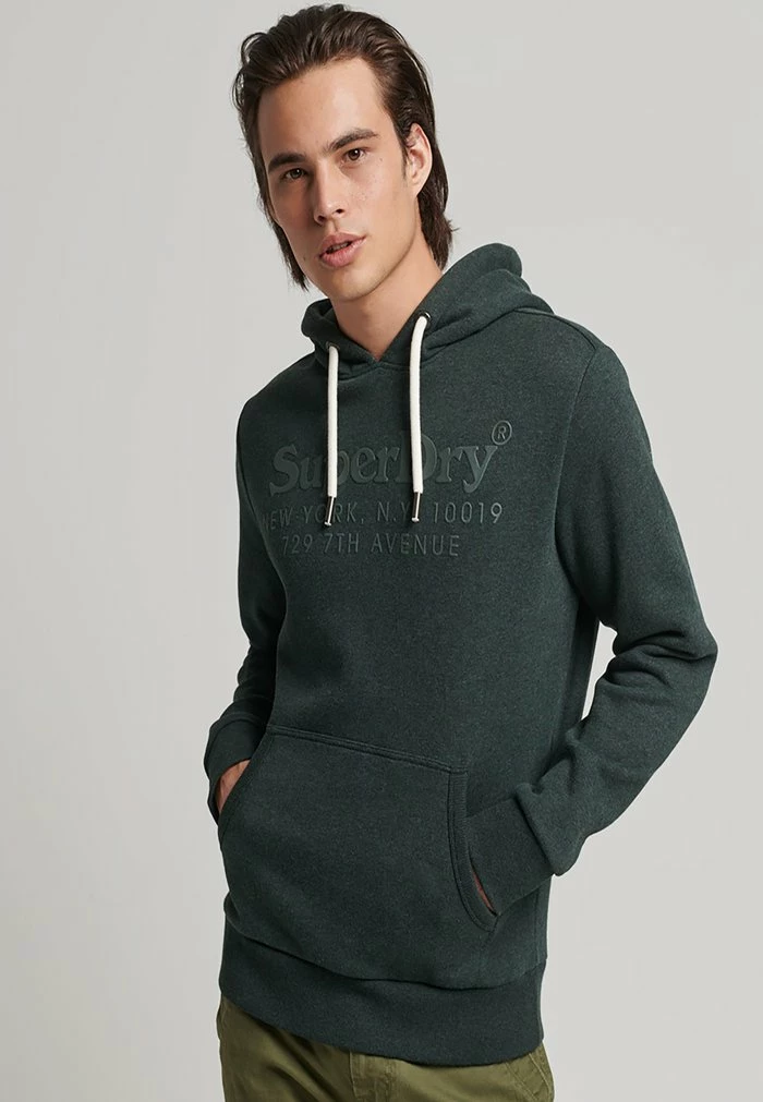 Superdry VINTAGE VENUE TONAL - Sweatshirt - Campus Green Grit 1 Superdry VINTAGE VENUE TONAL - Sweatshirt - Campus Green Grit