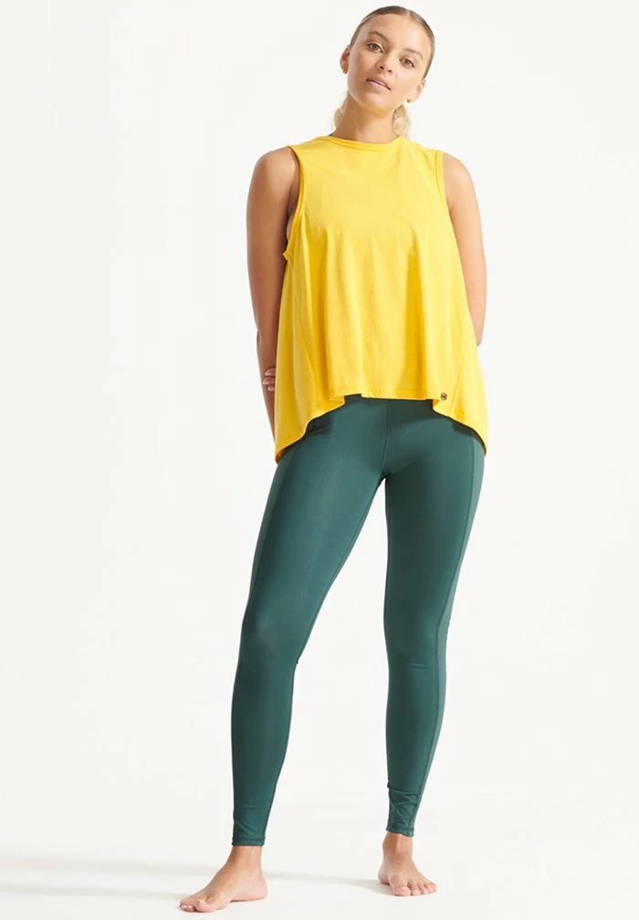 Superdry FLEX LOOSE OPEN BACK TANK - Top - Autumn Ochre 1 Superdry FLEX LOOSE OPEN BACK TANK - Top - Autumn Ochre