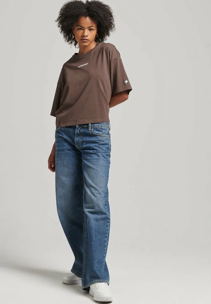 Superdry CODE MICRO LOGO - Print T-shirt - French Roast 1 Superdry CODE MICRO LOGO - Print T-shirt - French Roast