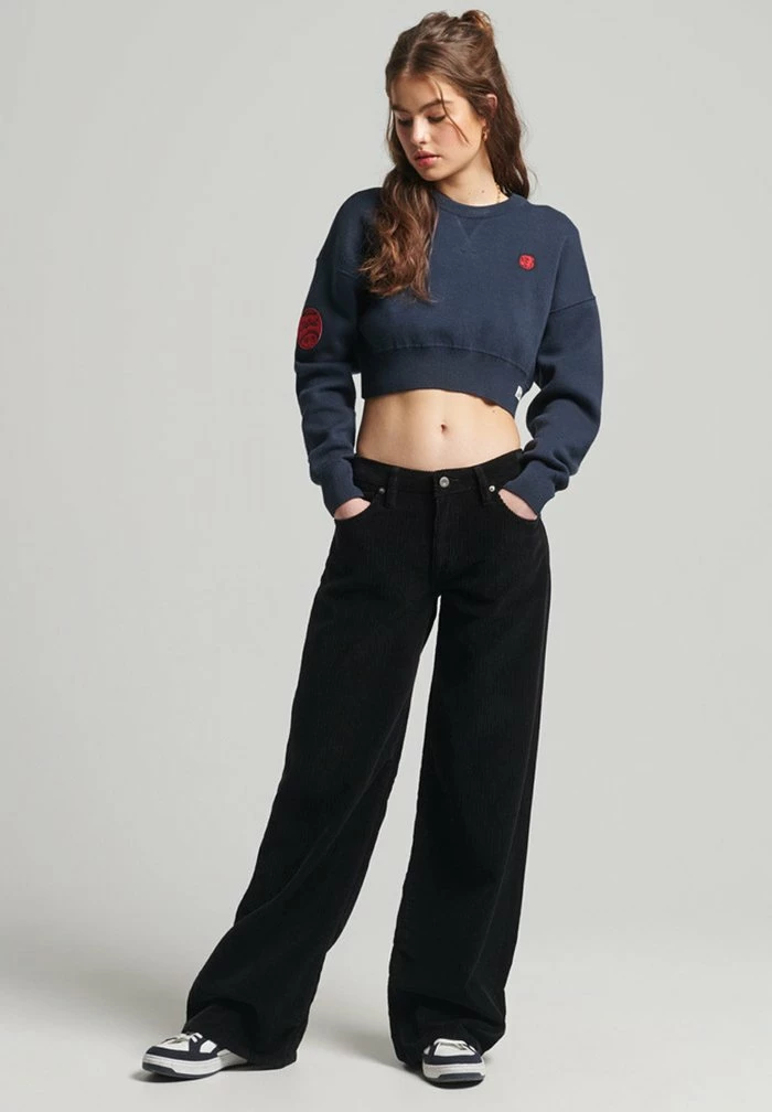 Superdry VINTAGE BAGGY CORD - Trousers - Washed Black 2 Superdry VINTAGE BAGGY CORD - Trousers - Washed Black - Image 2