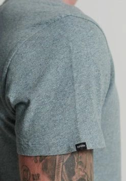 Superdry Basic T-shirt - Coastal Blue Grit 6 Superdry Basic T-shirt - Coastal Blue Grit -Superdry Shop fc8c406c109a47458cc870e32198d744
