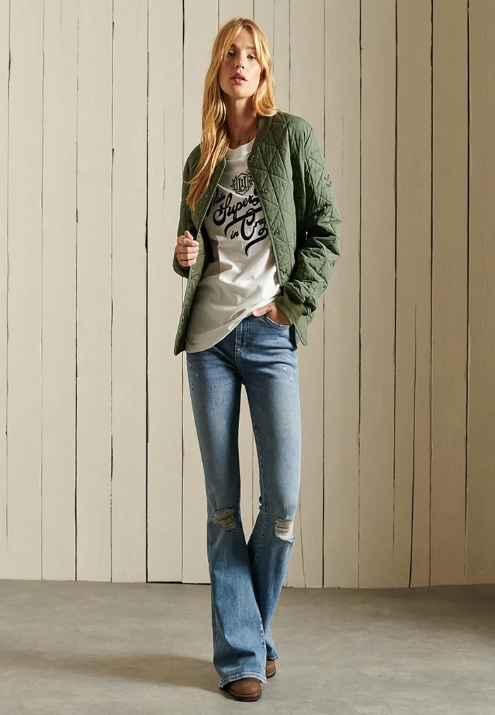 Superdry PRIDE - Print T-shirt - Ecru 2 Superdry PRIDE - Print T-shirt - Ecru - Image 2